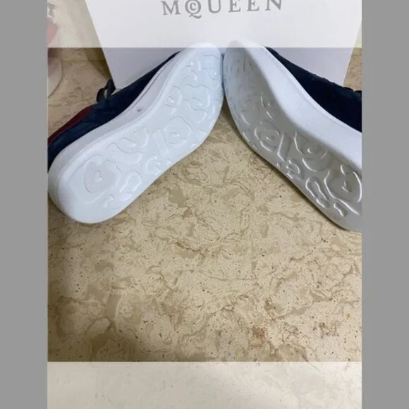 McQueen NIB Men's Suede Leather-Backstay Oversized Sneakers(ORIG.$650) (8) (41)